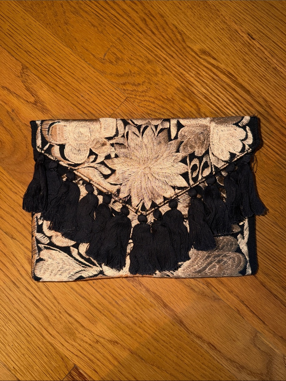 Floral Embroidered Tassel Clutch - Black and Gold
